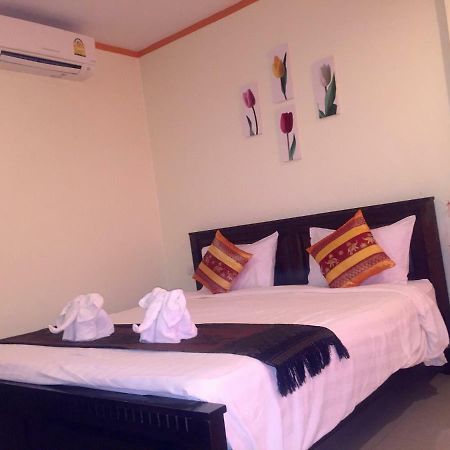 Sairee Seaview Hotel Ko Tao Exterior photo